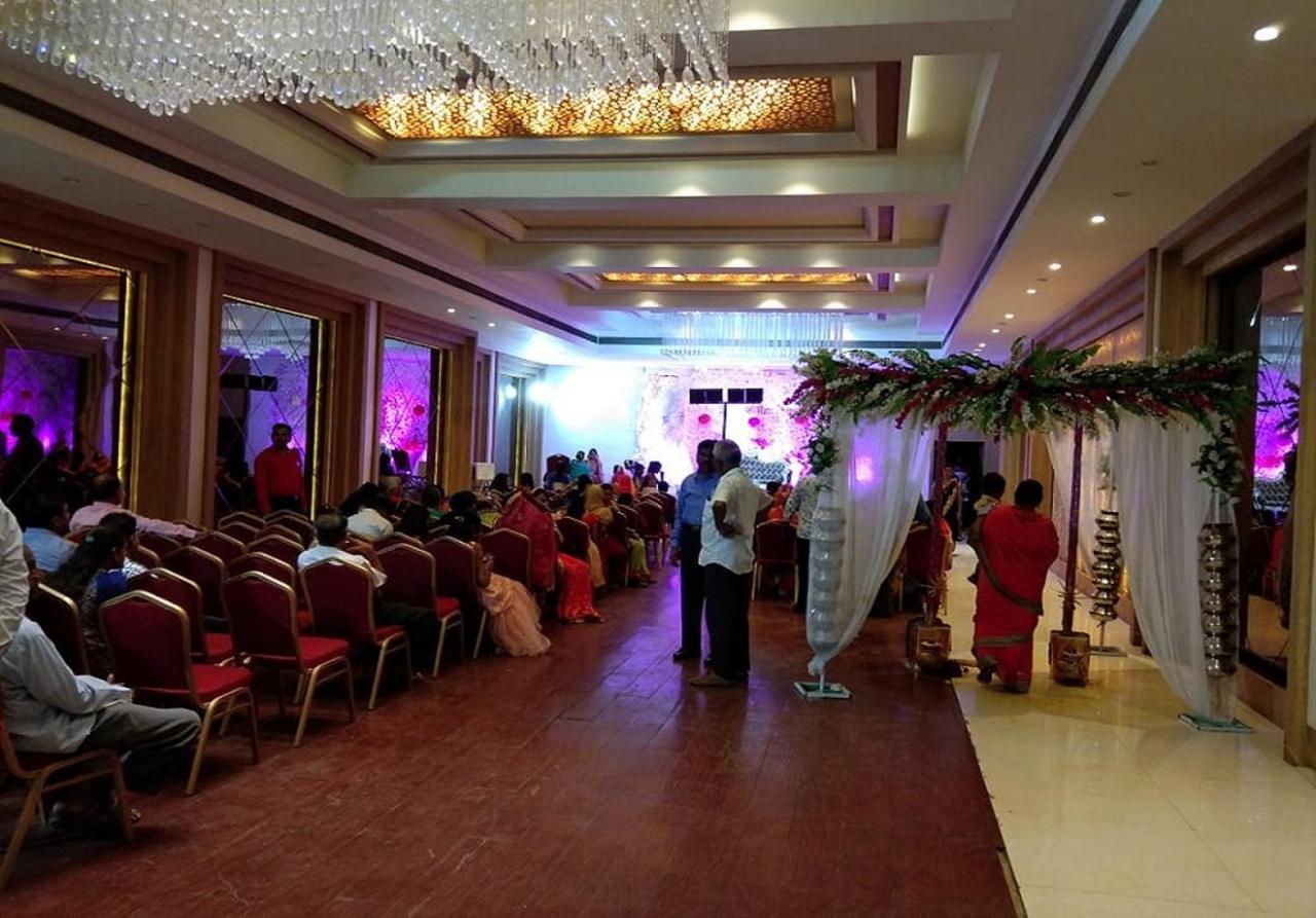 Hotel Amora - Rajnandgaon Raj Nandgaon Bagian luar foto